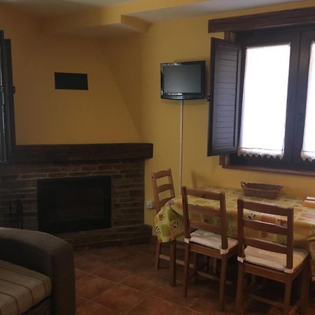 Tia Maria Bed and Breakfast Cerredo Buitenkant foto
