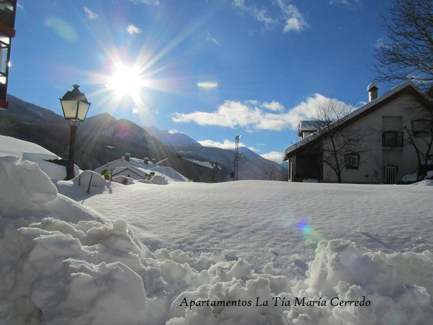 Tia Maria Bed and Breakfast Cerredo Buitenkant foto